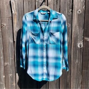 Great Northwest Indigo green plaid button down shirt size small